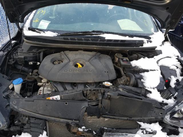 Photo 7 from auction – 2016 HYUNDAI ELANTRA SE with VIN 5NPDH4AE2GH658346