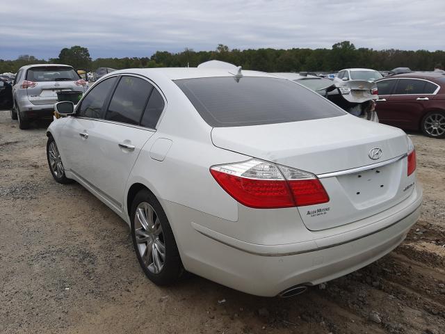 Photo 3 from auction – 2011 HYUNDAI GENESIS 4. with VIN KMHGC4DF3BU141454