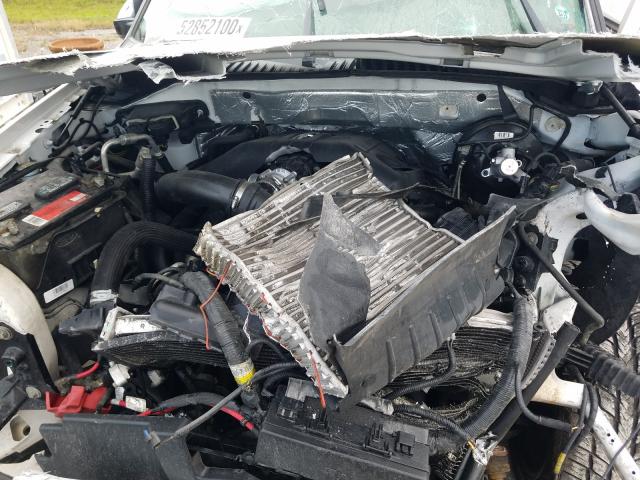 Photo 7 from auction – 2016 LINCOLN NAVIGATOR with VIN 5LMJJ2HT8GEL06039