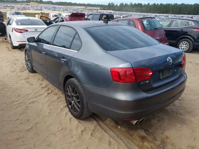 Photo 3 from auction – 2011 VOLKSWAGEN JETTA SEL with VIN 3VWLZ7AJ6BM040471