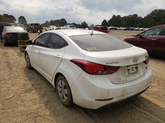 Photo 3 from auction – 2016 HYUNDAI ELANTRA SE with VIN 5NPDH4AE5GH783583