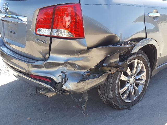 Photo 9 from auction – 2013 KIA SORENTO with VIN 5XYKWDA29DG347292