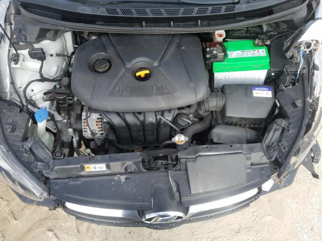 Photo 7 from auction – 2013 HYUNDAI ELANTRA GL with VIN KMHDH4AE3DU534745