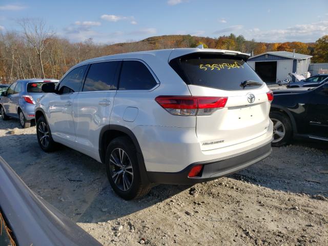 Photo 3 from auction – 2018 TOYOTA HIGHLANDER with VIN 5TDBZRFH7JS831574