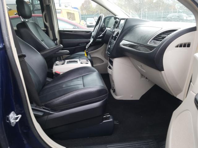 Photo 5 from auction – 2014 CHRYSLER TOWN & COU with VIN 2C4RC1BG3ER317850
