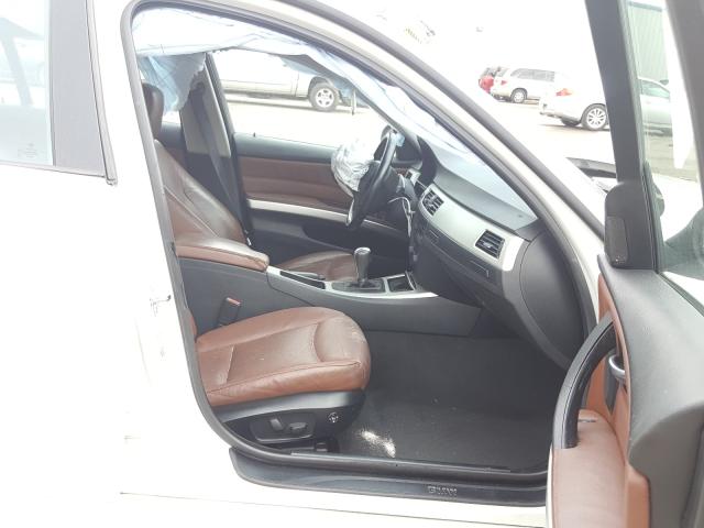 Photo 5 from auction – 2006 BMW 325 I with VIN WBAVB13516PT23841