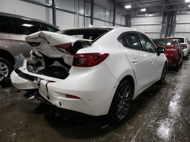 Photo 4 from auction – 2018 MAZDA 3 TOURING with VIN 3MZBN1V31JM227454