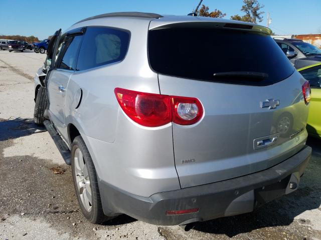 Photo 3 from auction – 2011 CHEVROLET TRAVERSE L with VIN 1GNKVLED3BJ398798