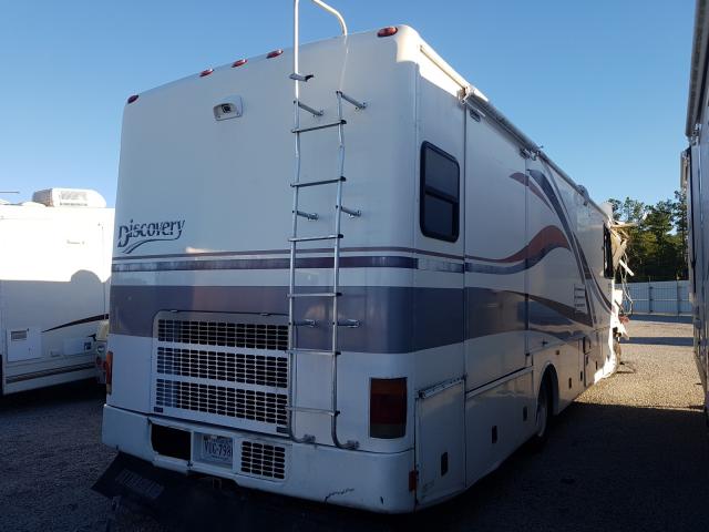 Photo 4 from auction – 2001 FREIGHTLINER CHASSIS X with VIN 4UZAAHBV11CH56721