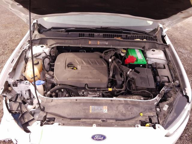 Photo 7 from auction – 2015 FORD FUSION SE with VIN 3FA6P0HD3FR201516
