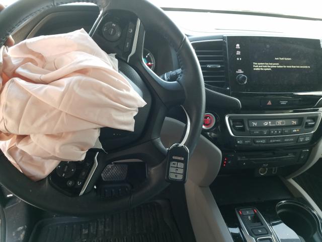 Photo 9 from auction – 2019 HONDA PILOT TOUR with VIN 5FNYF5H68KB041956