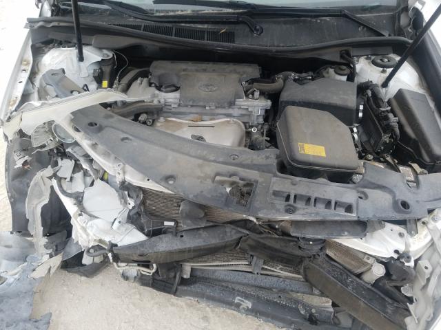 Photo 7 from auction – 2014 TOYOTA CAMRY XLE with VIN 4T4BF1FK2ER356229