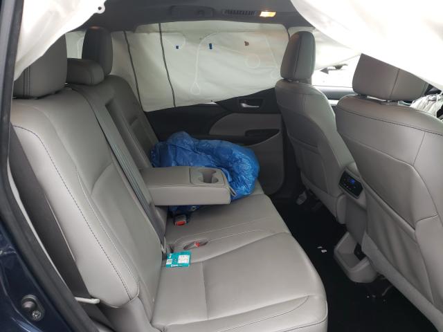 Photo 6 from auction – 2016 TOYOTA HIGHLANDER with VIN 5TDJKRFH7GS302831