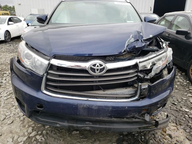 Photo 7 from auction – 2016 TOYOTA HIGHLANDER with VIN 5TDJKRFH7GS302831