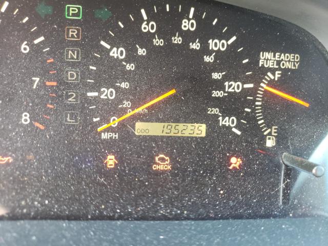 Photo 8 from auction – 1999 LEXUS ES 300 with VIN JT8BF28G0X5071926