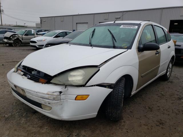 Photo 2 from auction – 2003 FORD FOCUS ZX5 with VIN 3FAFP37Z43R151252