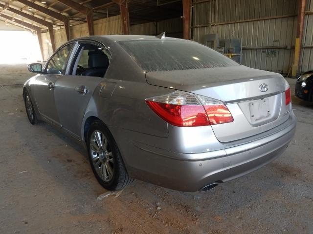 Photo 3 from auction – 2010 HYUNDAI GENESIS 4. with VIN KMHGC4DF4AU107943