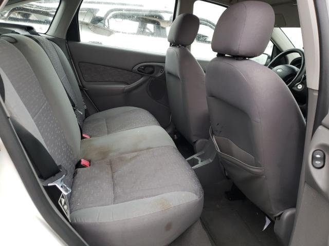 Photo 6 from auction – 2003 FORD FOCUS ZX5 with VIN 3FAFP37Z43R151252