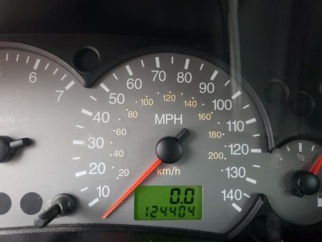 Photo 8 from auction – 2003 FORD FOCUS ZX5 with VIN 3FAFP37Z43R151252