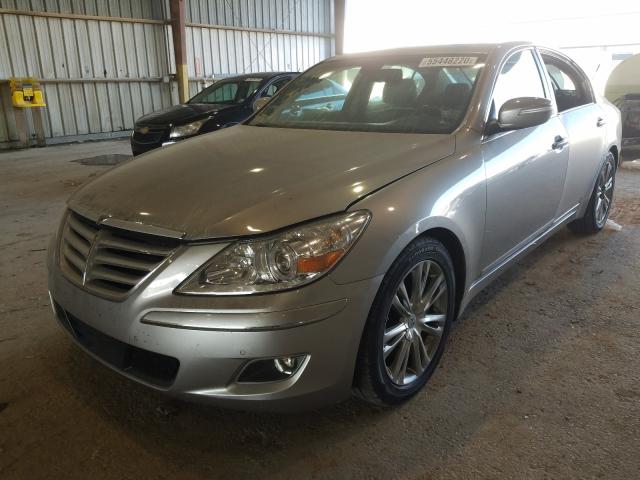 Photo 2 from auction – 2010 HYUNDAI GENESIS 4. with VIN KMHGC4DF4AU107943