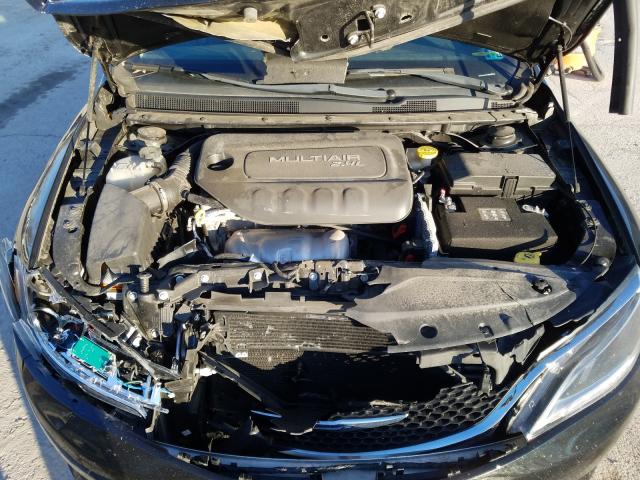 Photo 7 from auction – 2016 CHRYSLER 200 LIMITE with VIN 1C3CCCAB0GN101126