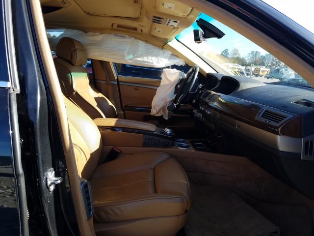 Photo 5 from auction – 2007 BMW 750 with VIN WBAHN83537DT76234