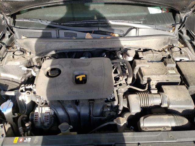 Photo 7 from auction – 2019 KIA FORTE FE with VIN 3KPF24AD2KE087553