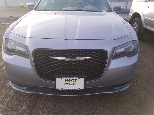 Photo 10 from auction – 2018 CHRYSLER 300 S with VIN 2C3CCABG8JH227328
