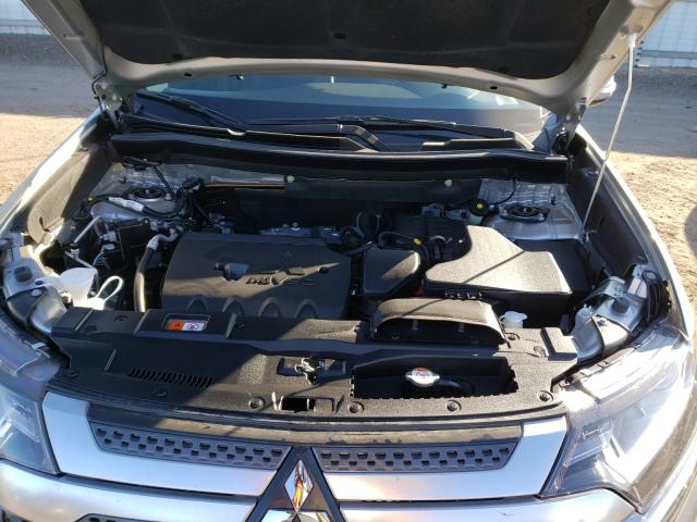 Photo 7 from auction – 2019 MITSUBISHI OUTLANDER with VIN JA4AZ3A32KZ042571