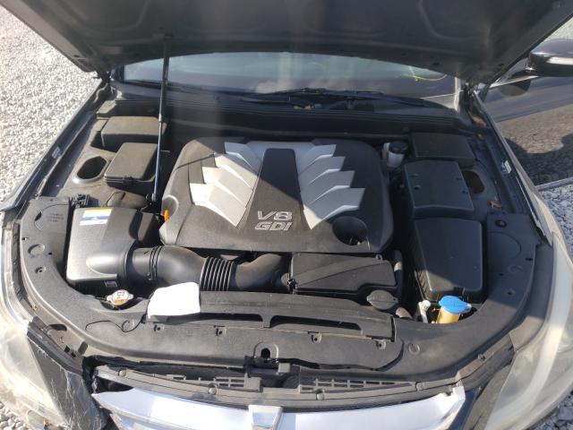 Photo 7 from auction – 2012 HYUNDAI GENESIS 5. with VIN KMHGC4DH6CU170997