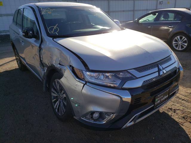 MITSUBISHI OUTLANDER 2019 with VIN JA4AZ3A32KZ042571 - Photo from auction