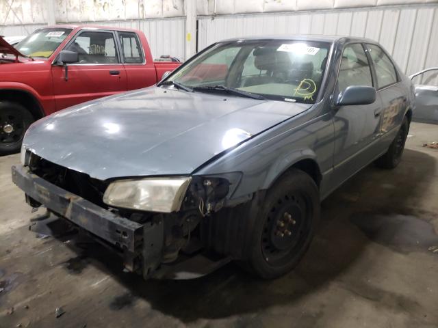 Photo 2 from auction – 2000 TOYOTA CAMRY LE with VIN JT2BF28K3Y0261040
