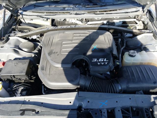 Фото 7 с аукциона – 2019 CHRYSLER 300 S с VIN 2C3CCABG7KH516444