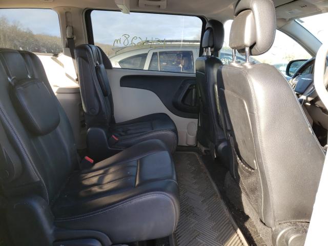 Photo 6 from auction – 2013 CHRYSLER TOWN & COU with VIN 2C4RC1BG7DR779441