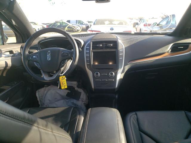 Photo 9 from auction – 2017 LINCOLN MKC RESERV with VIN 5LMCJ3D90HUL72021