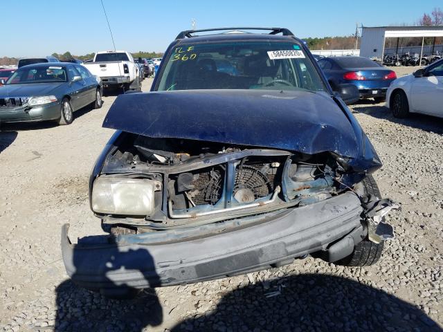 Photo 9 from auction – 2003 CHEVROLET TRACKER with VIN 2CNBJ13C536929576