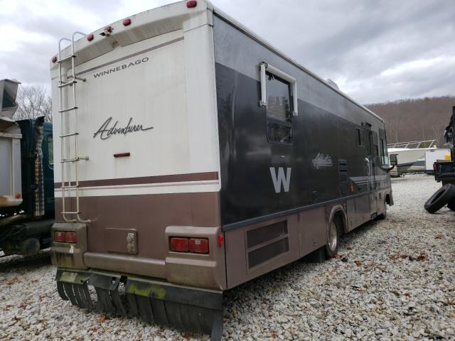 Photo 4 from auction – 2000 WORKHORSE CUSTOM CHASSIS MOTORHOME with VIN 5B4LP37JXY3320659