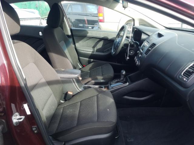 Photo 5 from auction – 2018 KIA FORTE with VIN 3KPFK4A72JE206582