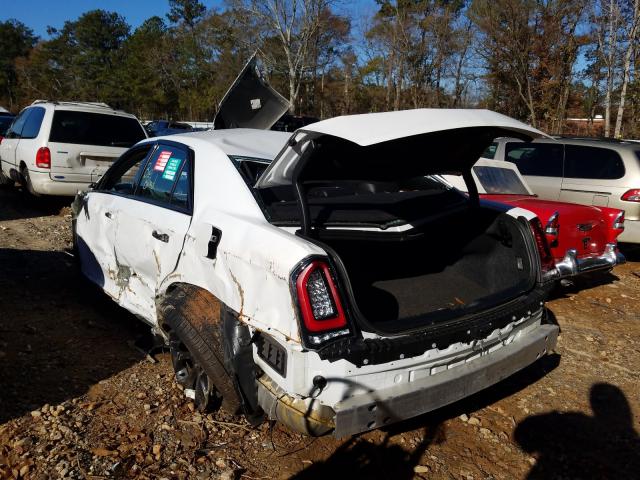 Photo 3 from auction – 2019 CHRYSLER 300 S with VIN 2C3CCABG0KH655993