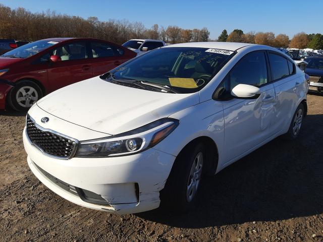 Photo 2 from auction – 2017 KIA FORTE LX with VIN 3KPFK4A77HE071061