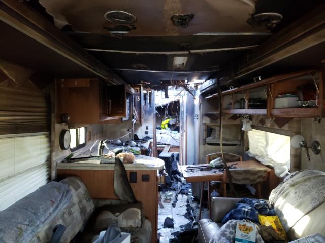 Photo 6 from auction – 2006 WINNEBAGO JOURNEY with VIN 4UZACJDC36CW02738