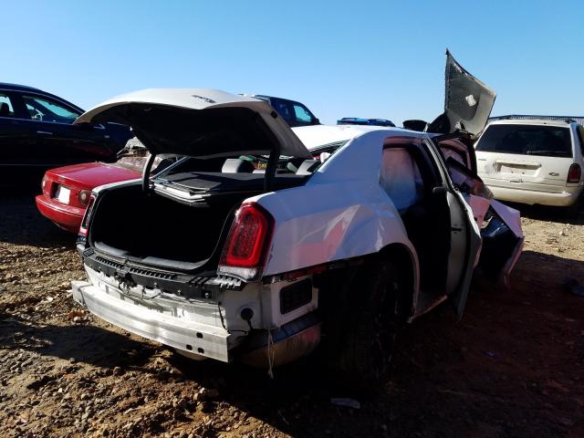 Photo 4 from auction – 2019 CHRYSLER 300 S with VIN 2C3CCABG0KH655993