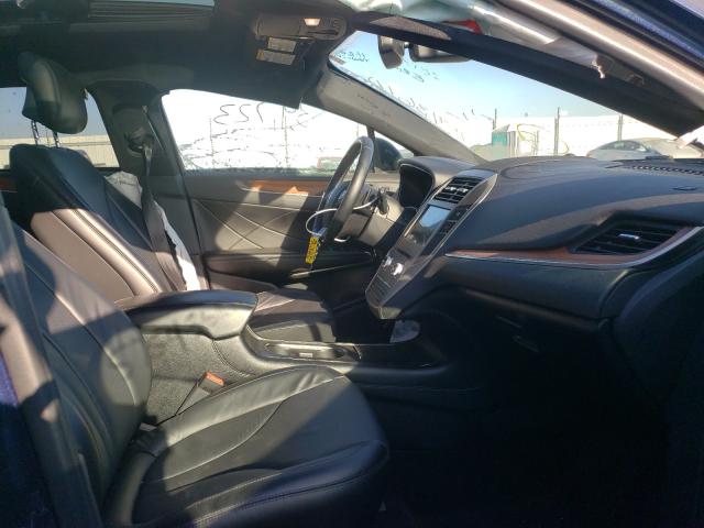 Photo 5 from auction – 2017 LINCOLN MKC RESERV with VIN 5LMCJ3D90HUL72021