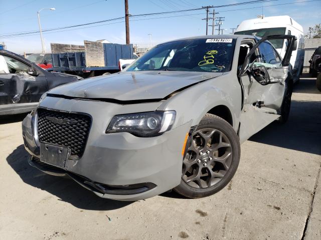 Photo 2 from auction – 2019 CHRYSLER 300 S with VIN 2C3CCAGG4KH648800