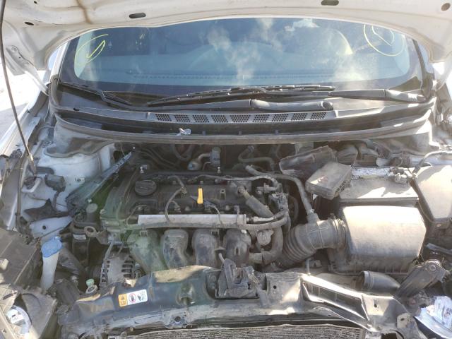 Photo 7 from auction – 2012 HYUNDAI ELANTRA GL with VIN KMHDH4AE7CU305533