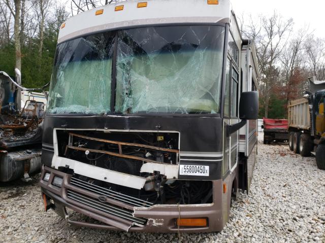 Photo 9 from auction – 2000 WORKHORSE CUSTOM CHASSIS MOTORHOME with VIN 5B4LP37JXY3320659