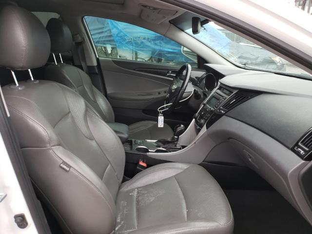 Photo 5 from auction – 2014 HYUNDAI SONATA SE with VIN 5NPEC4ACXEH812851