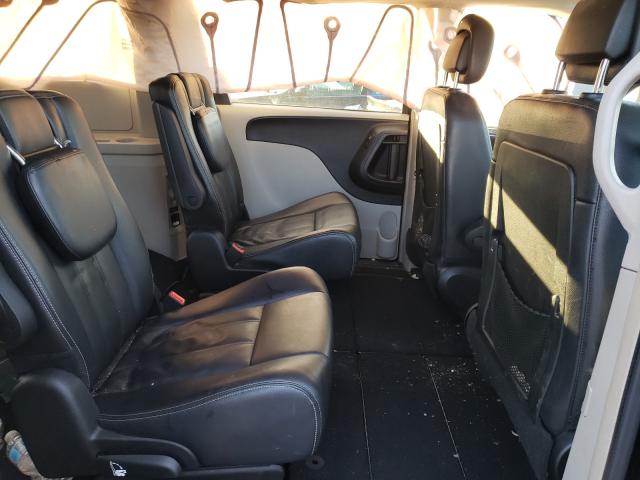 Photo 6 from auction – 2013 CHRYSLER TOWN & COU with VIN 2C4RC1BG8DR656280