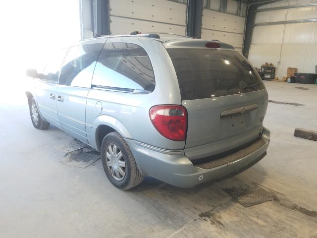 Photo 3 from auction – 2005 CHRYSLER TOWN & COU with VIN 2C4GP64L15R241595