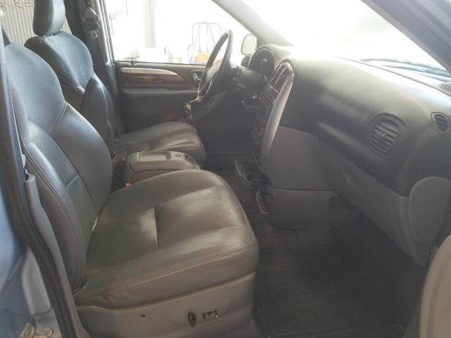 Photo 5 from auction – 2005 CHRYSLER TOWN & COU with VIN 2C4GP64L15R241595